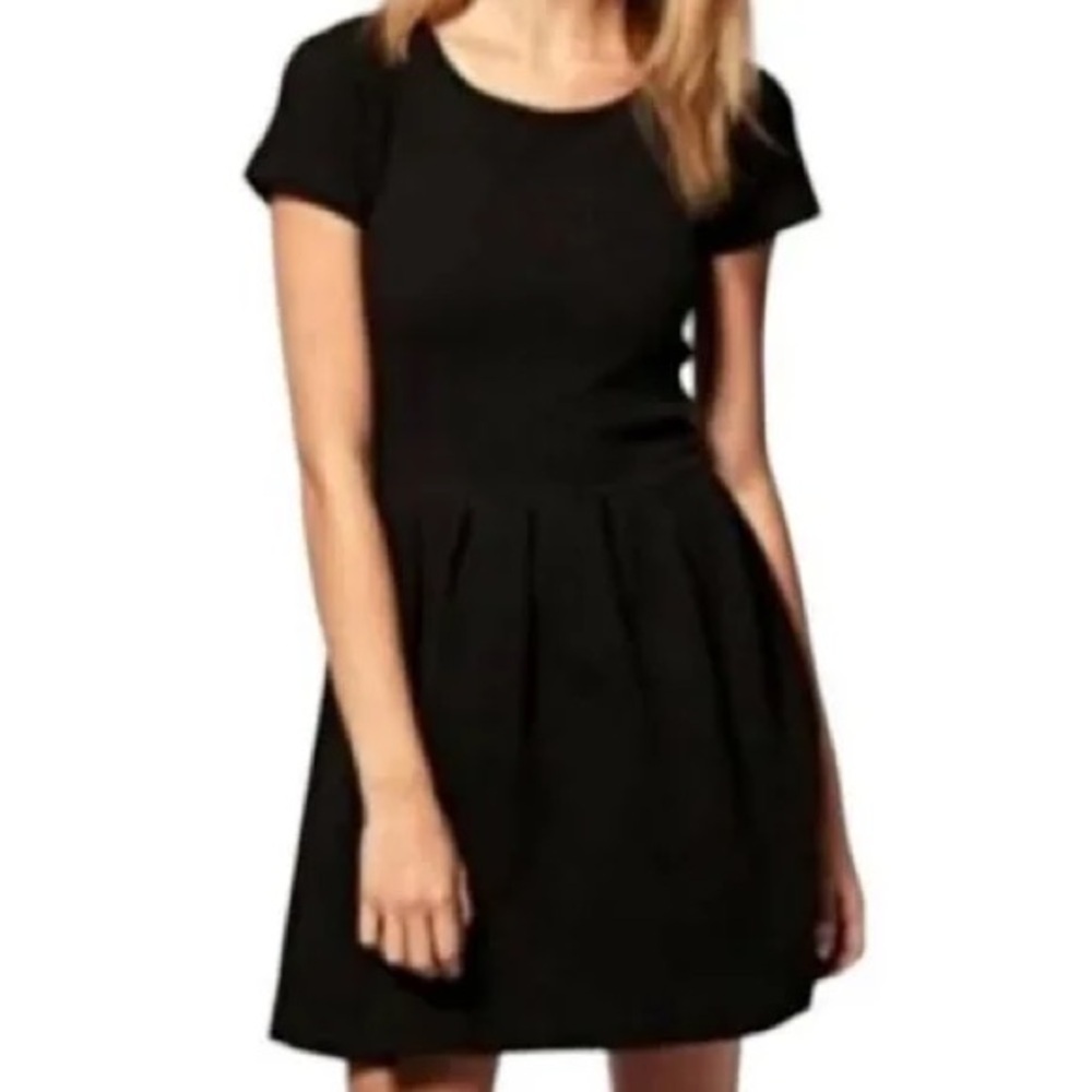 Ganni waffle knit classic little black dress